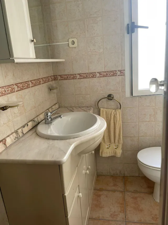 Private room in Calle Marqués del Vasto, Madrid (1108728) room image 30