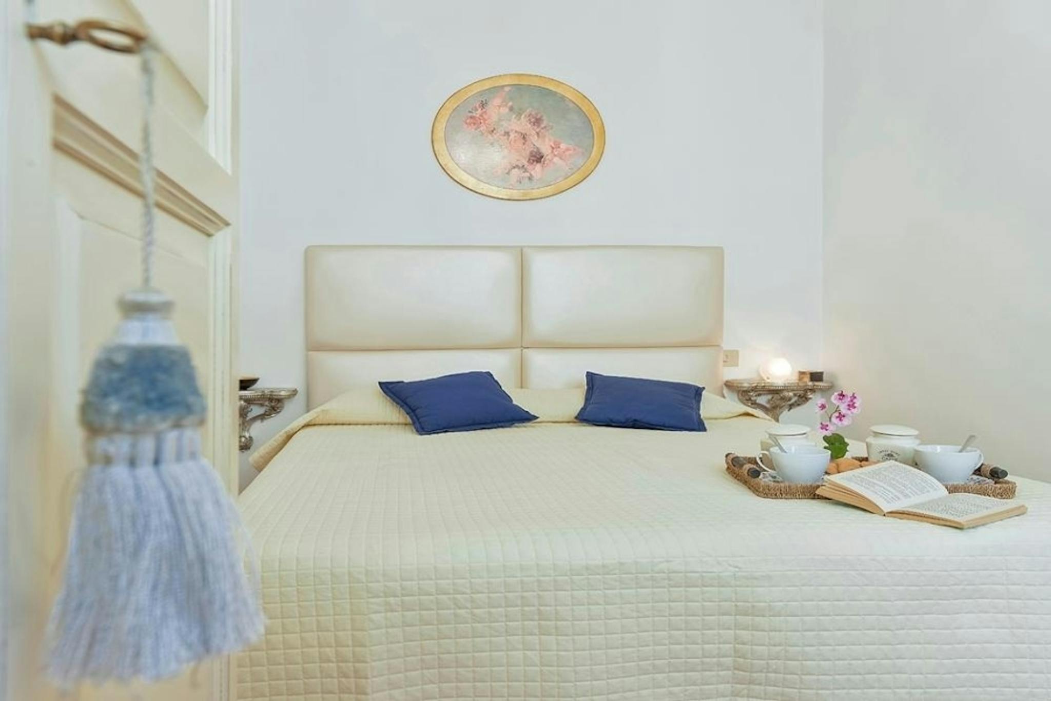 Via del Moro, Florence preview