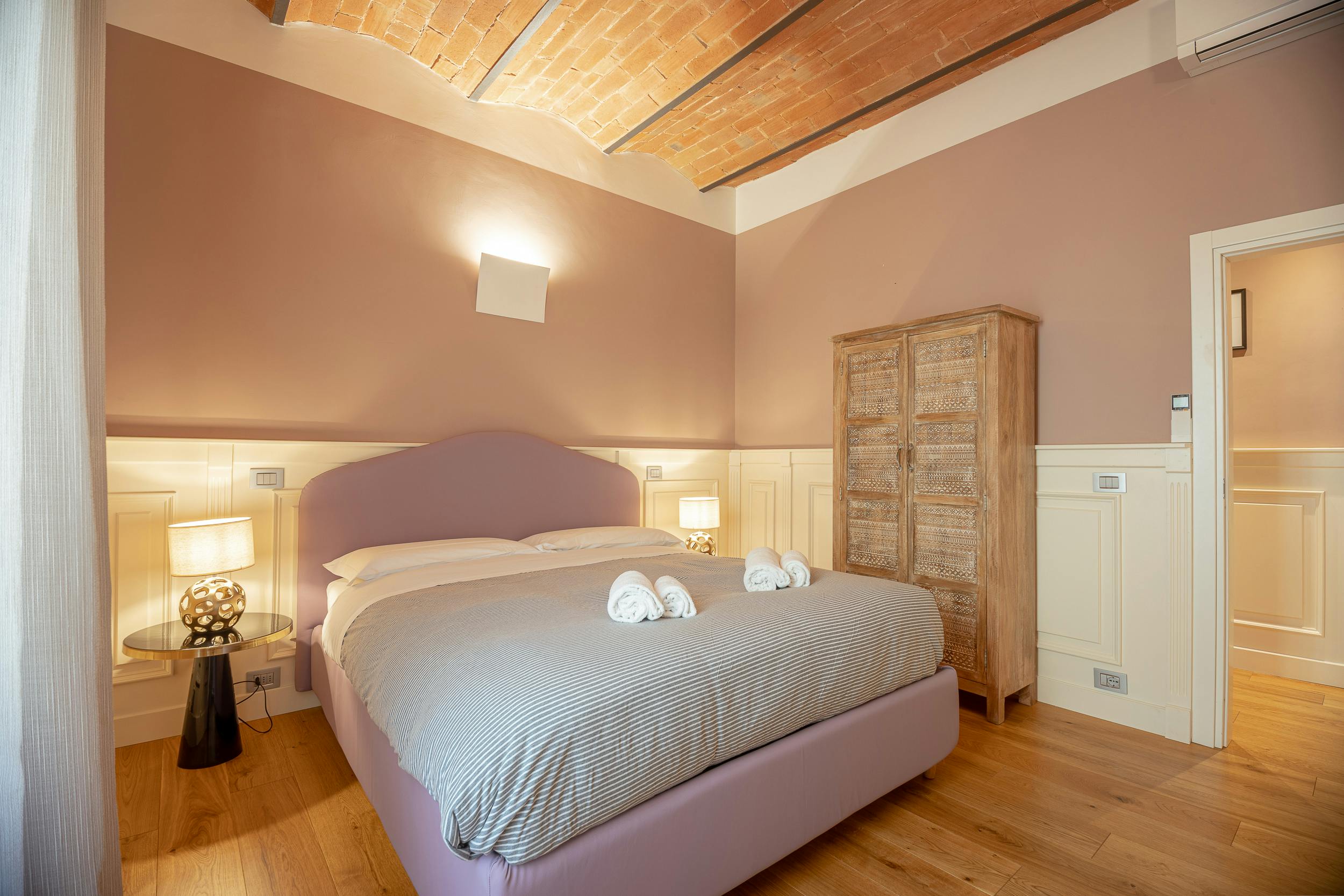 Apartment for rent for €1,600 per month in Florence, Via Giovan Battista Niccolini