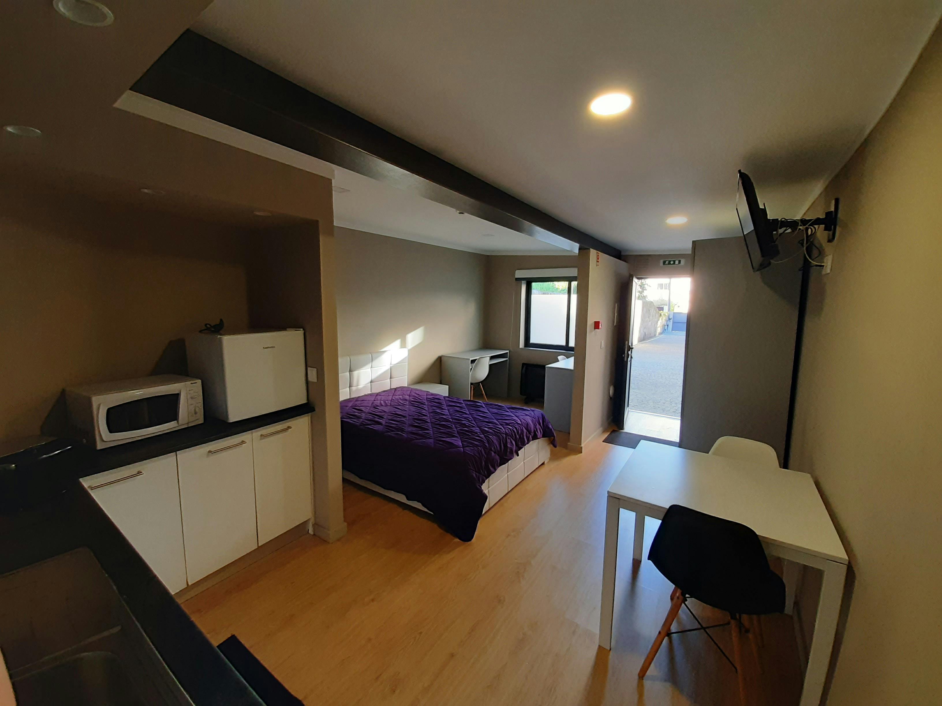 Studio zu mieten für 460 € pro Monat in Porto, Rua da Nau Vitória