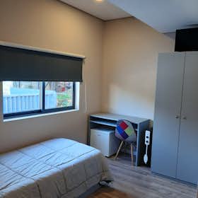 Private room for rent for €385 per month in Porto, Rua da Nau Vitória