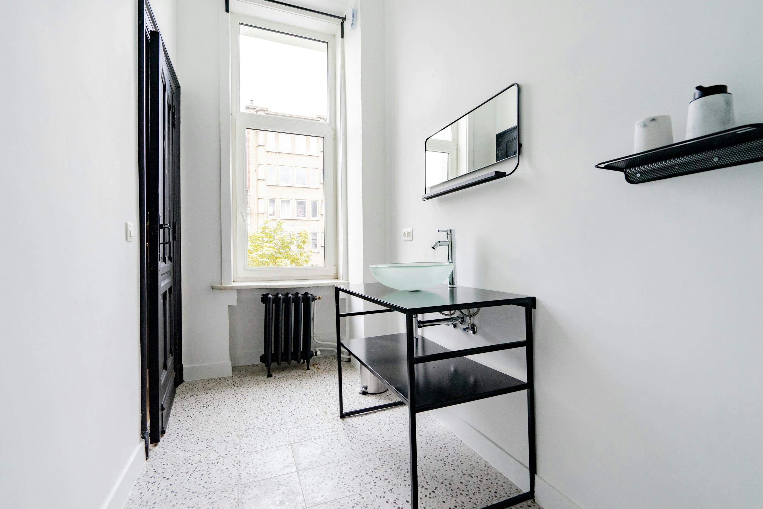Apartment Charleroi, 840m² — photo 8