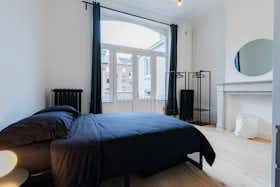 Casa en alquiler por 650 € al mes en Charleroi, Boulevard Audent