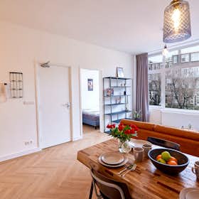 Apartment for rent for €1,344 per month in Rotterdam, Graaf Florisstraat