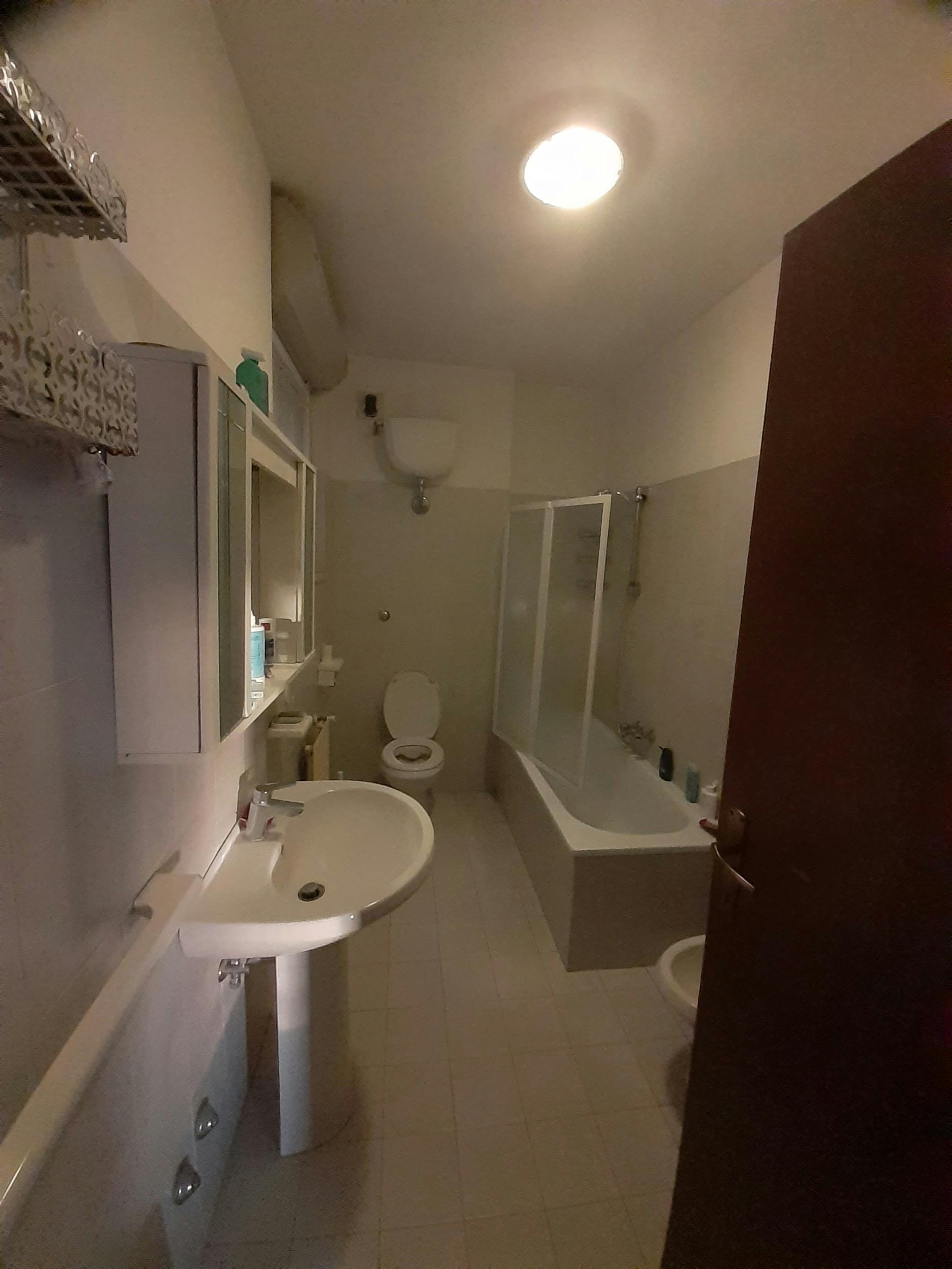 Viale Battista Bardanzellu 4