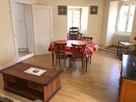 Appartement te huur voor € 1.300 per maand in Strasbourg, Rue des Bonnes Gens
