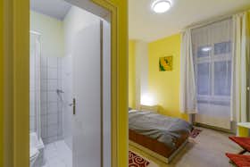 Studio for rent for €850 per month in Berlin, Buchholzer Straße