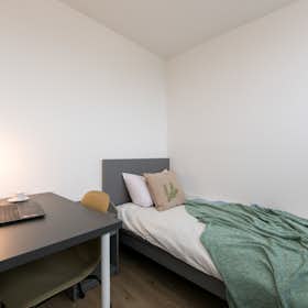 WG-Zimmer for rent for 650 € per month in Berlin, Bismarckstraße
