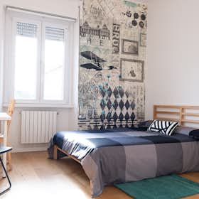 Отдельная комната сдается в аренду за 625 € в месяц в Rome, Via dei Glicini