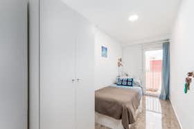 Приватна кімната за оренду для 250 EUR на місяць у Valencia, Carrer de Mossèn Cobos