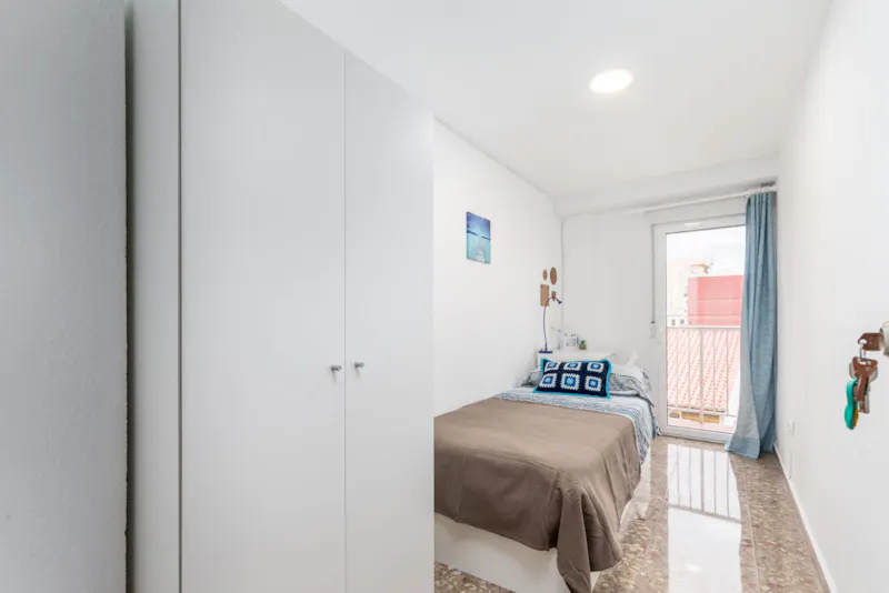 Carrer de Mossèn Cobos, Valencia - in Valencia