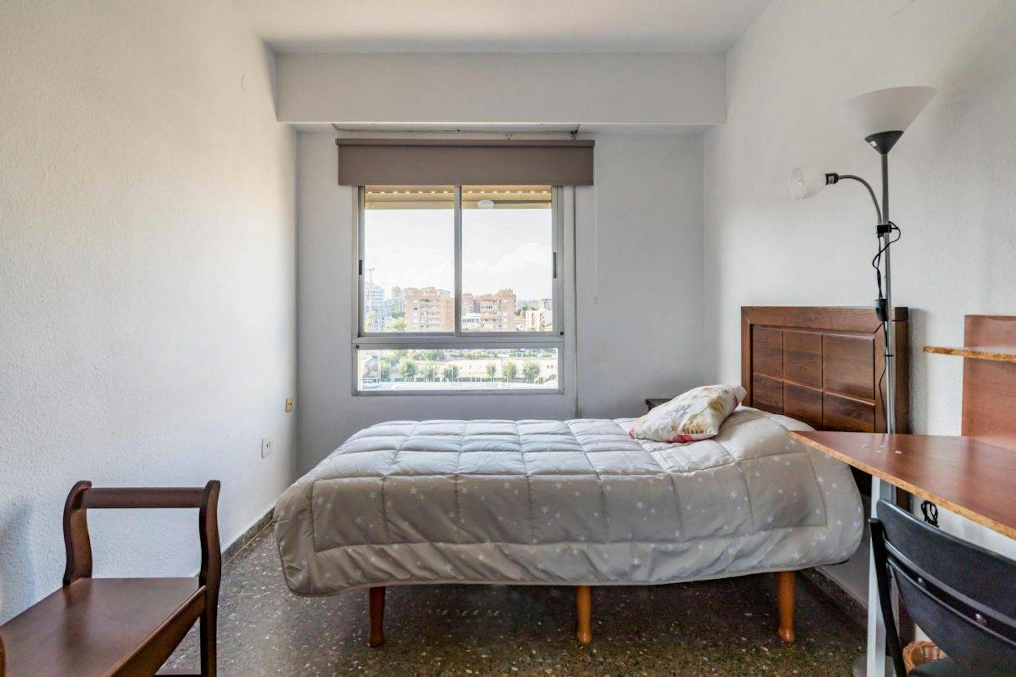 Carrer de la Vall de la Ballestera, Valencia preview