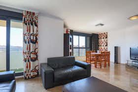 Appartement te huur voor € 1.700 per maand in Alcoy, Carrer de Góngora