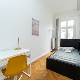 Private room for rent for €665 per month in Berlin, Wühlischstraße
