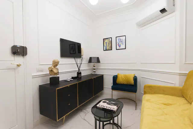 2-Bedroom Apartment in Via Pietro Mascagni, Milan (1112449) room image 2