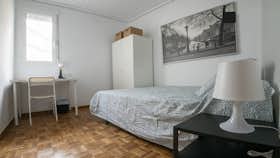 Private room for rent for €300 per month in Valencia, Carrer Alberic