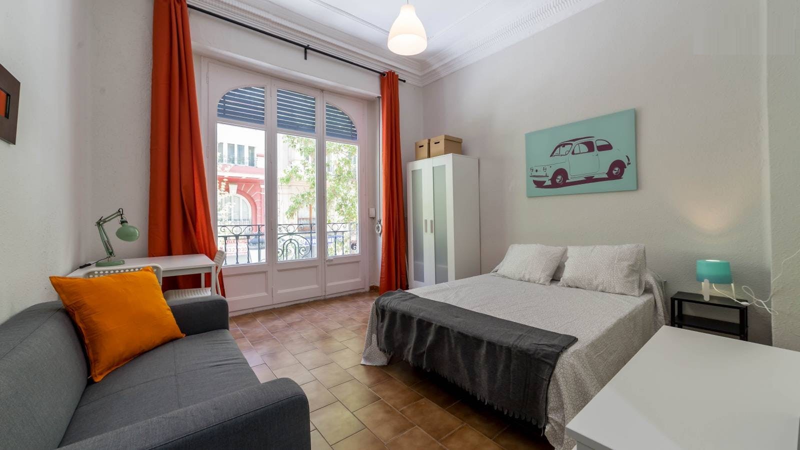 Carrer Almirall Cadarso, Valencia preview