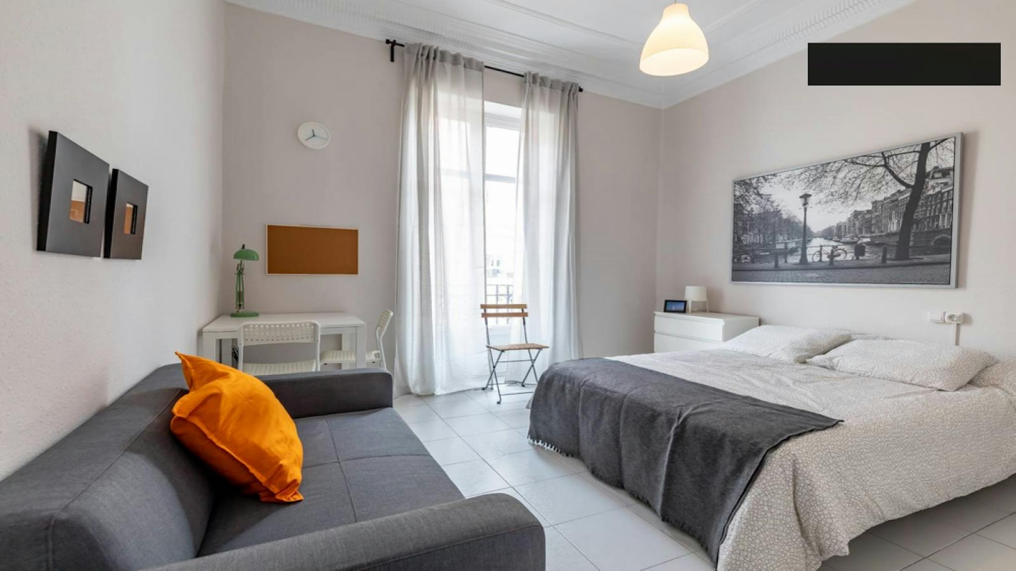 Carrer Almirall Cadarso, Valencia preview