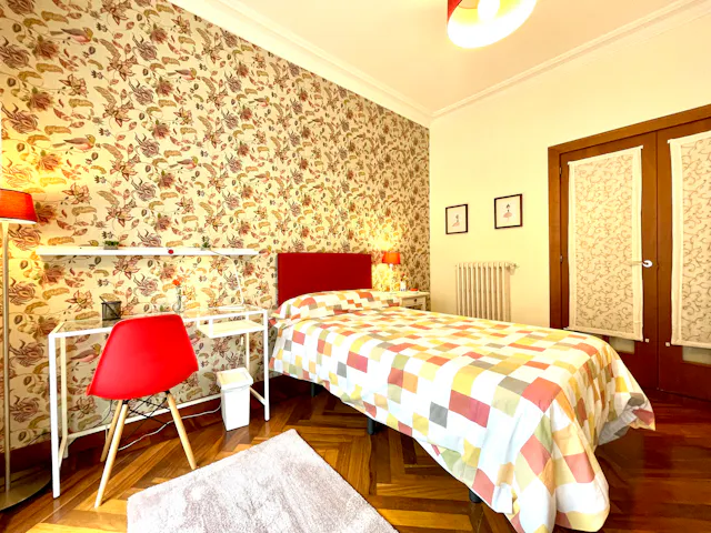 Private room in Rodríguez Arias kalea, Bilbao (1113114) room image 2
