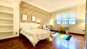 Приватна кімната за оренду для 780 EUR на місяць у Bilbao, Rodríguez Arias kalea