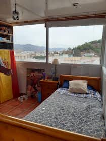 Privé kamer te huur voor € 475 per maand in Málaga, Calle Ferrándiz