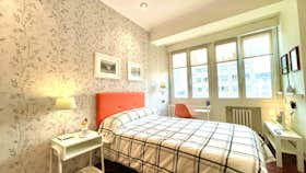 私人房间 正在以 €640 的月租出租，其位于 Bilbao, Rodríguez Arias kalea