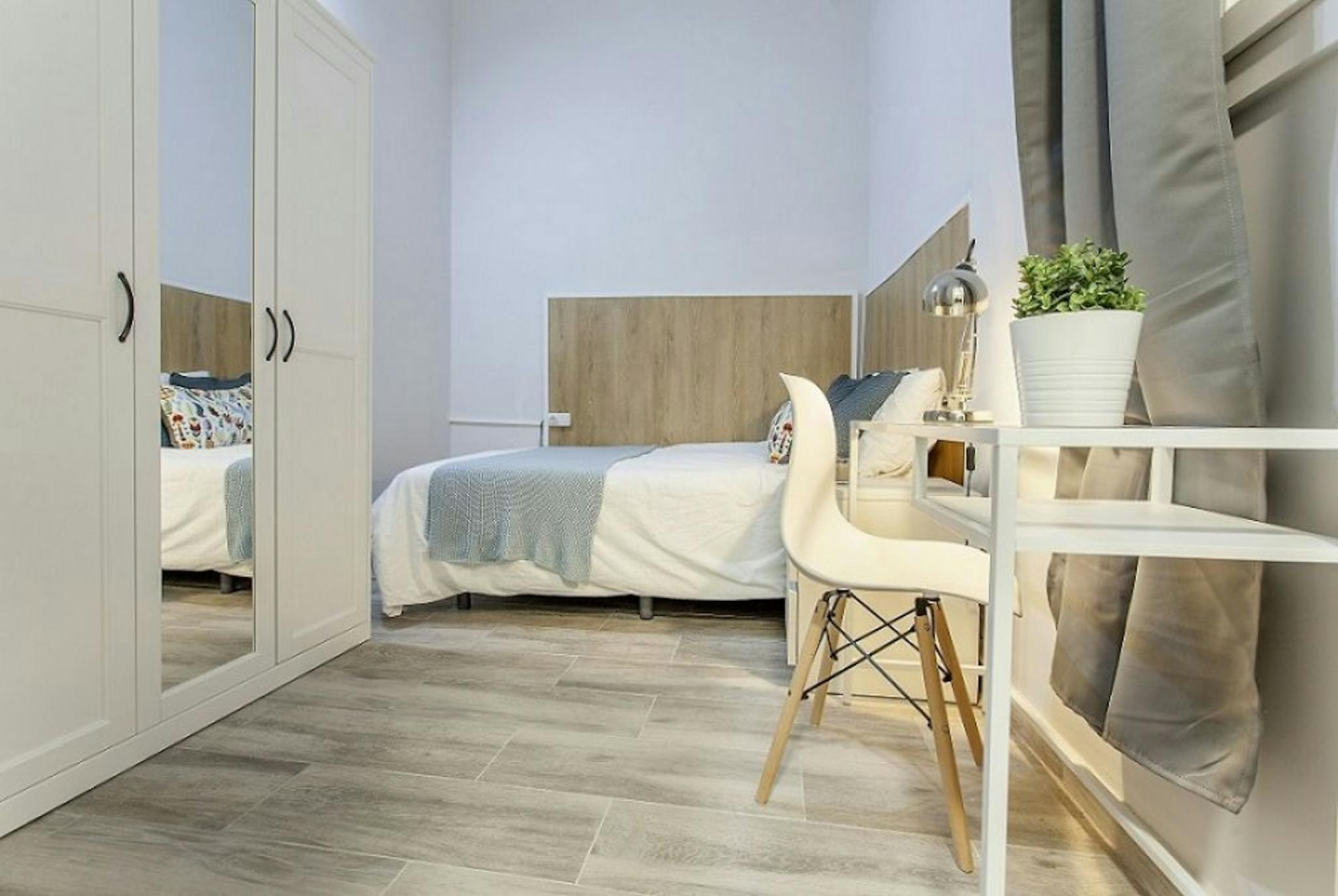 Calle Calatrava, Valencia preview