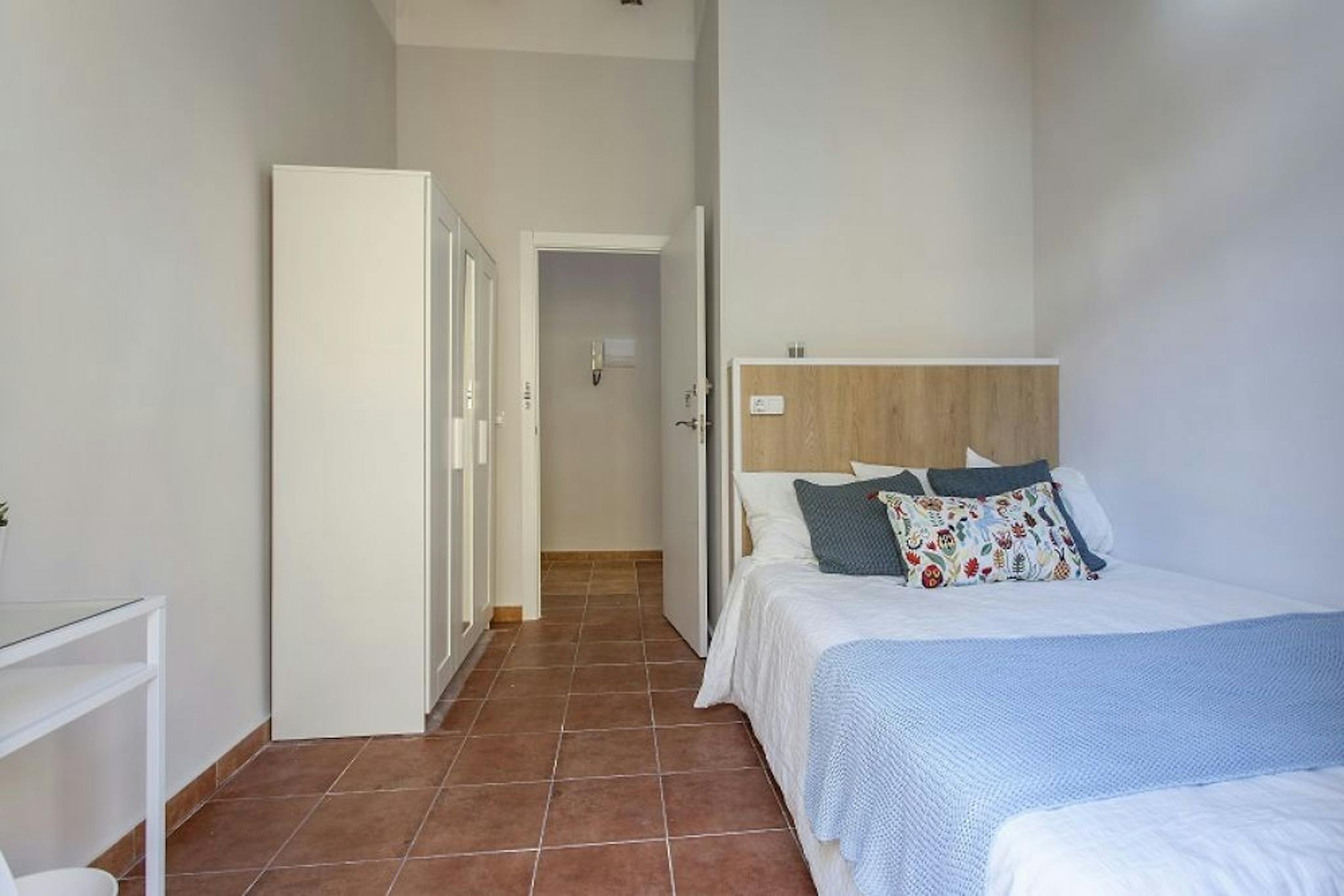 Calle Calatrava, Valencia preview