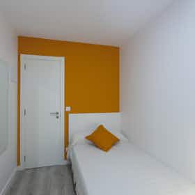 Private room for rent for €275 per month in Burjassot, Carrer del Mestre Lope