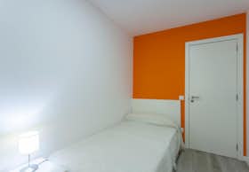 Private room for rent for €275 per month in Burjassot, Carrer del Mestre Lope