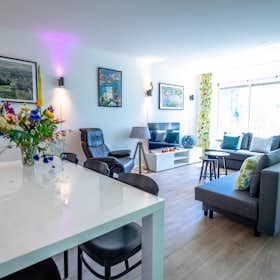 Apartment for rent for €3,595 per month in Rotterdam, Oostmaaslaan