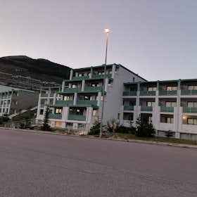 Apartament de închiriat pentru 2.700 EUR pe lună în Sestriere, Via Sauze