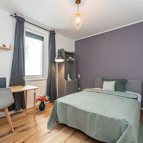 Private room for rent for €720 per month in Berlin, Cunostraße