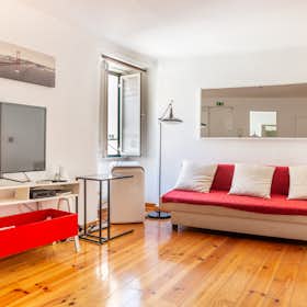 Studio for rent for €1,050 per month in Lisbon, Beco dos Paus