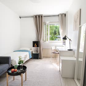 Chambre privée for rent for 599 € per month in Helsinki, Klaneettitie