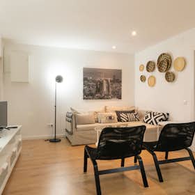Apartment for rent for €1,350 per month in L'Hospitalet de Llobregat, Carrer de les Bòbiles