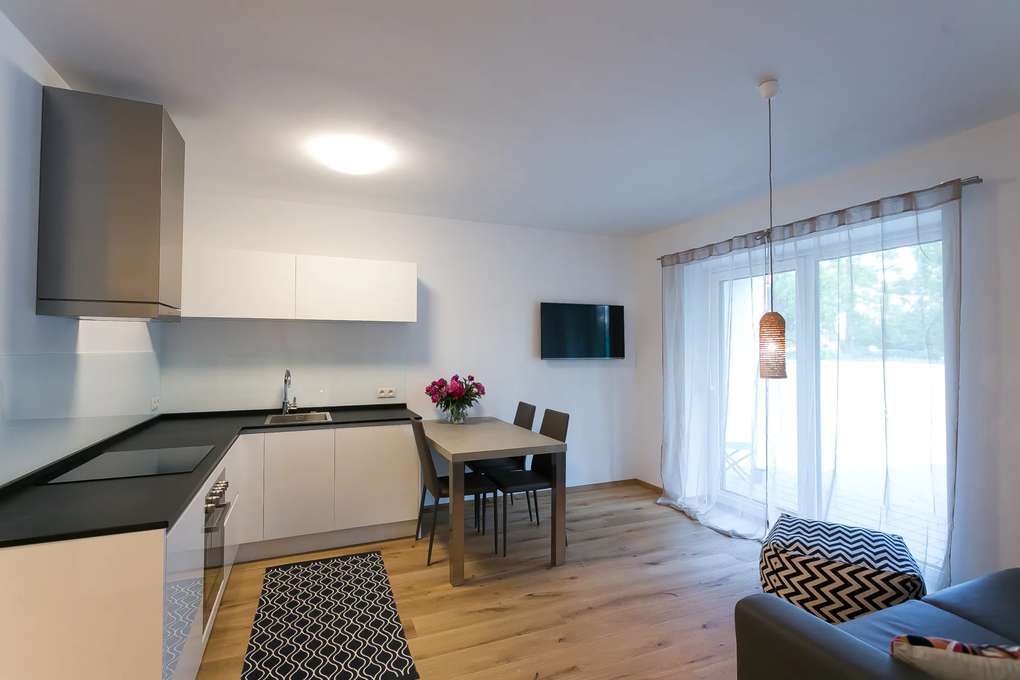 1-Bedroom Apartment in Mühlgasse, Graz 2