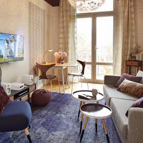 Appartement te huur voor € 1.550 per maand in Stade, Parkstraße