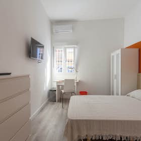 Private room for rent for €365 per month in Burjassot, Calle José Carsi