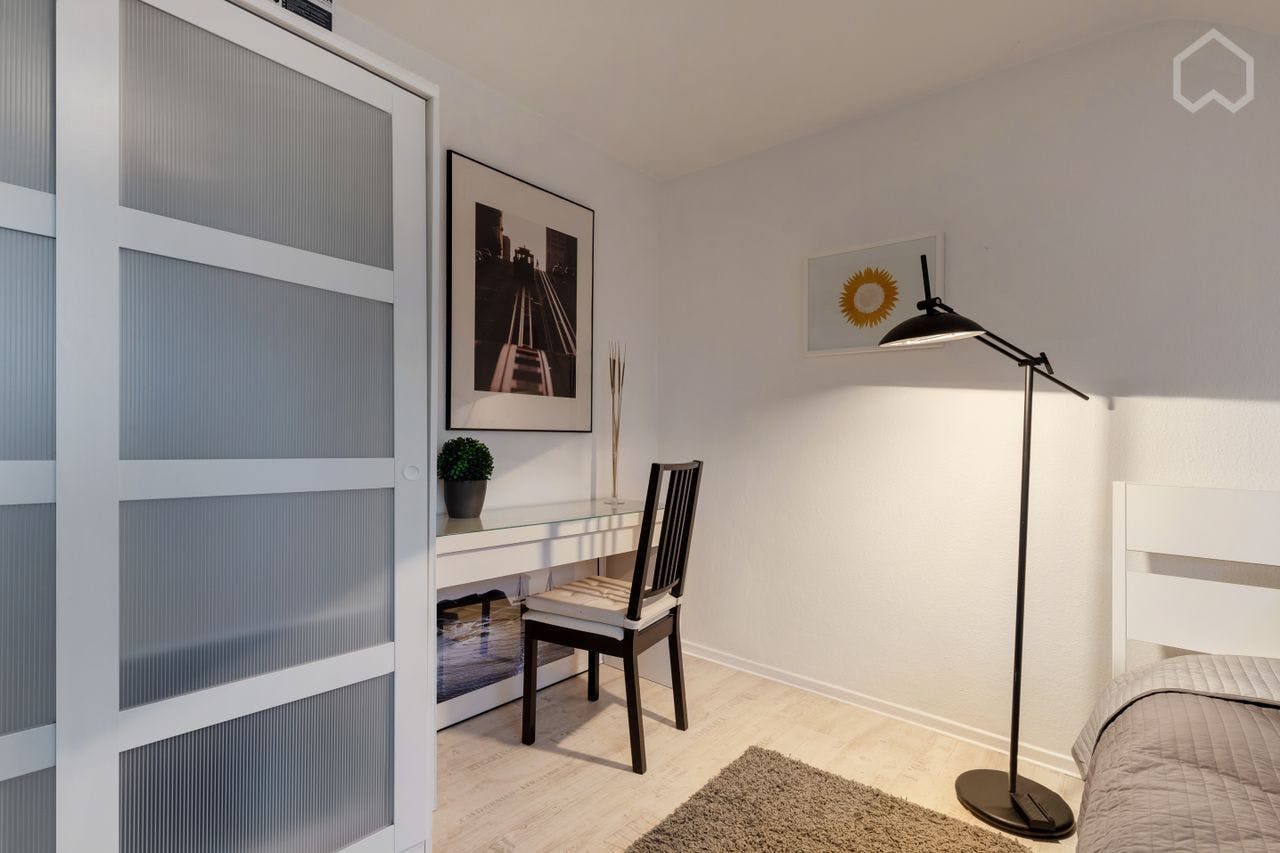 Apartment Düsseldorf, 35m² — photo 2