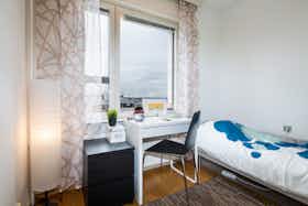 WG-Zimmer zu mieten für 579 € pro Monat in Helsinki, Kasöörinkatu
