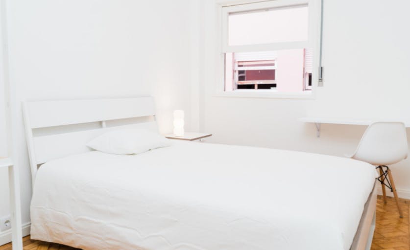 Private room for rent for €510 per month in Porto, Rua de Nossa Senhora de Fátima