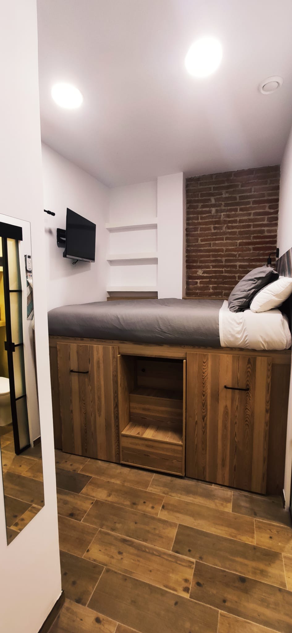 preview gallery tile