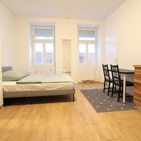 Apartamento for rent for € 750 per month in Vienna, Gellertgasse