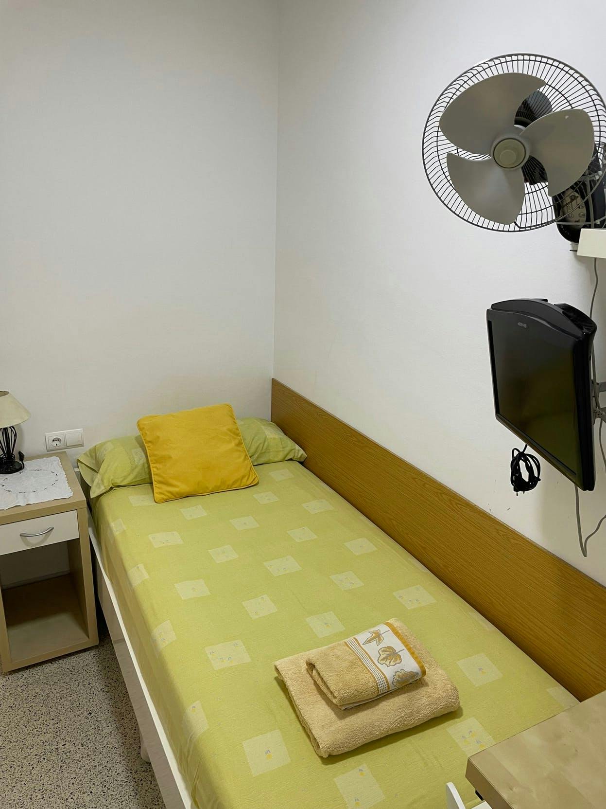 私人房间 正在以 €510 的月租出租，其位于 Sitges, Avinguda de les Flors