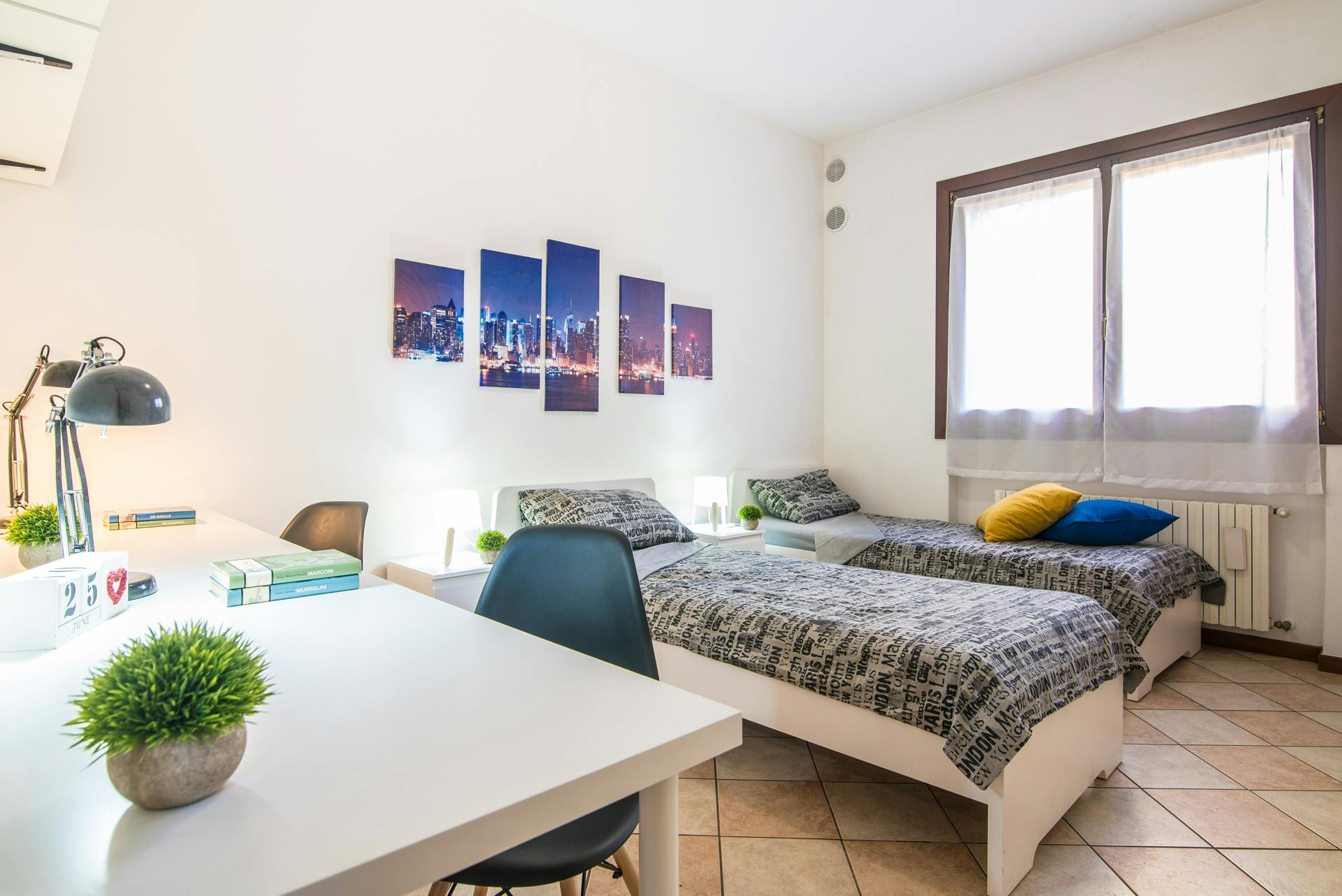 preview gallery tile