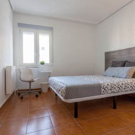 Private room for rent for €400 per month in Valencia, Avenida del Primado Reig