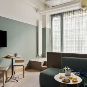 单间公寓 正在以 €1,450 的月租出租，其位于 Munich, Gmunder Straße
