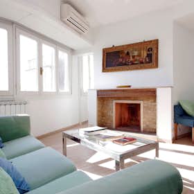 Apartment for rent for €2,480 per month in Rome, Via Campania
