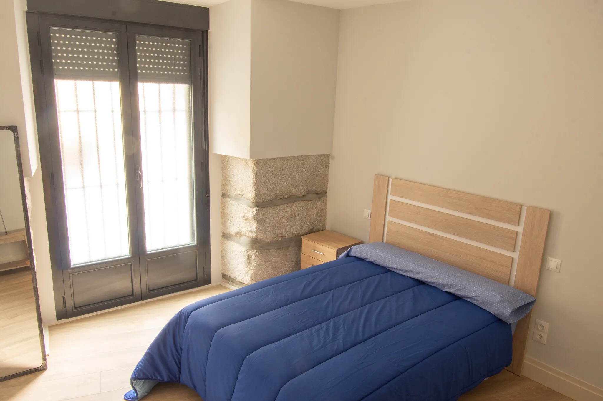 2-Bedroom Apartment in Calle de Jesús y María, Madrid (1118129) ROOM 1